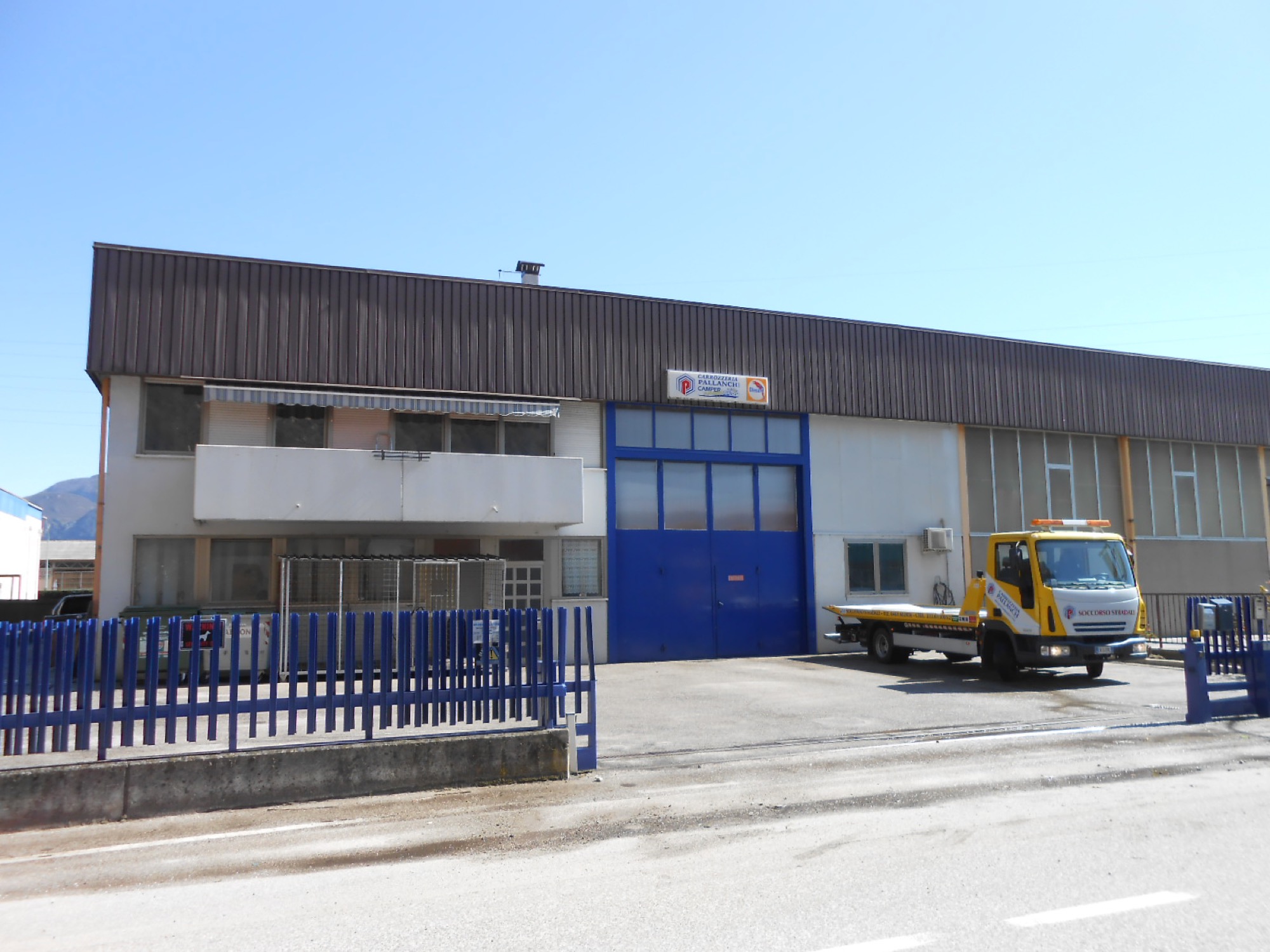 Officina della Carrozzeria Pallanch a Mezzolombardo